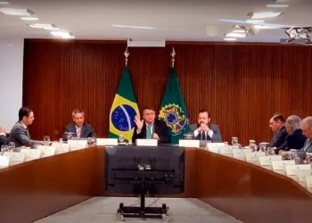 Bolsonaro reconhece carater eleitoreiro da PEC das Bondades em video O Diário de Notícias do País!