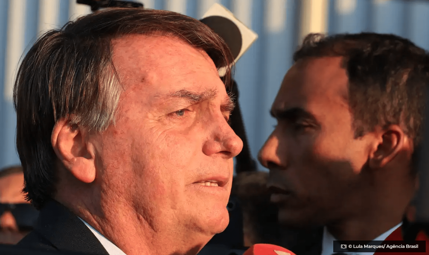 Defesa de Bolsonaro quer adiar depoimento a PF em caso sobre golpe © Lula Marques Agencia Brasil O Diário de Notícias do País!