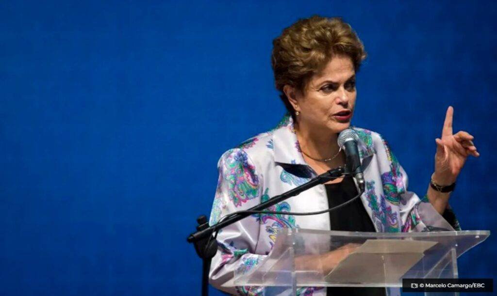 Dilma anuncia liberacao de R 575 bilhoes do Banco dos Brics ao RS © Marcelo CamargoEBC O Diário de Notícias do País!