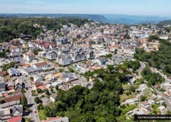 Gramado nega hoteis fechados e diz estar pronta para receber turistas © Bruno StoltzPrefeitura de Gramado O Diário de Notícias do País!