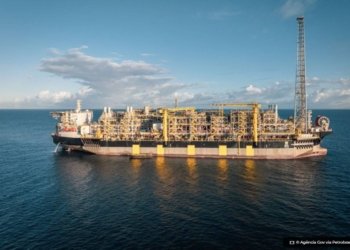 Navio Plataforma Marechal Duque de Caxias chega ao Brasil rumo ao pre salAgencia Gov via Petrobras O Diário de Notícias do País!