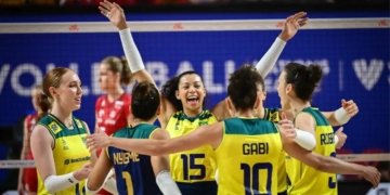 Brasil vira sobre Polonia e vai as quartas da Liga das Nacoes Feminina © Divulgacao I Via Volleyball World O Diário de Notícias do País!