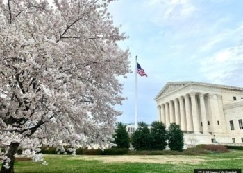 Suprema Corte dos Estados Unidos First Street Northeast Washington DC EUA. © Bill Mason I Via Unsplash O Diário de Notícias do País!