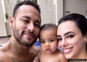 Neymar exibe clique enquanto curte piscina com Bruna Biancardi e Mavie © Reproducao I Via Instagram 2 O Diário de Notícias do País!