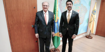 Ministro de Comércio Internacional do Canadá, Maninder Sidhu, com o vice-presidente e ministro do Mdic, Geraldo Alckmin © Cadu Gomes I Via VPR