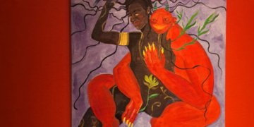 Arte e visibilidade trans: Exposição de Caru Brandi no Rio abre novos caminhos