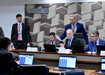 CPI do Crime aprova mais de 20 requerimentos e mira braço financeiro do PCC na Faria Lima