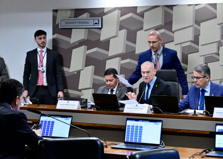 CPI do Crime aprova mais de 20 requerimentos e mira braço financeiro do PCC na Faria Lima