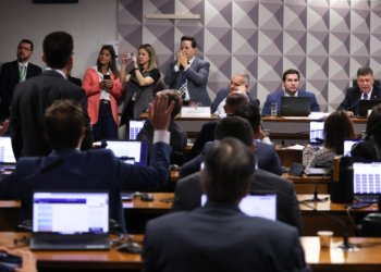 CPMI do INSS convoca cunhado e ex-namorada de Vorcaro em investigação de fraudes