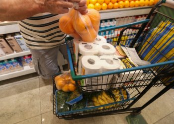 IPCA-15 de março: inflação desacelera para 0,44% com destaque para alta dos alimentos