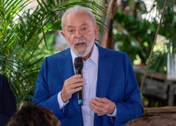 Lula reforça combate ao feminicídio e anuncia medidas para proteger mulheres no 8 de março