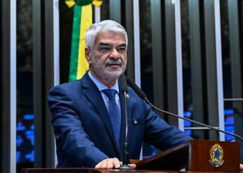 Senador Humberto Costa alerta para aumento de 15% em feminicídios e critica lentidão da justiça