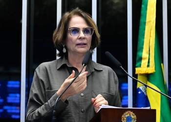 Senadora Damares Alves cobra revisão urgente de políticas contra violência na Câmara