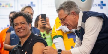 Copa do Mundo: Brasil lança campanha de vacinação contra sarampo e casos importados