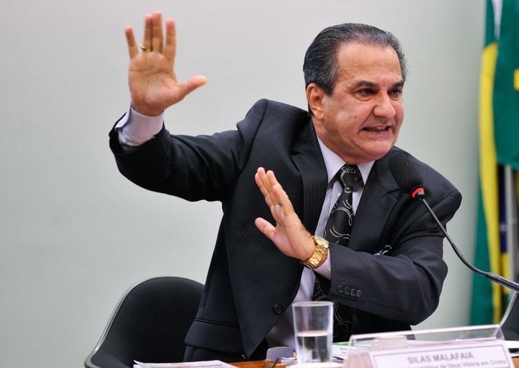Silas malafaia vira réu no STF por injúria contra generais do exército brasileiro