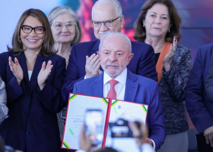 Brasil cria cadastro nacional de agressores de mulheres após 100 dias de pacto
