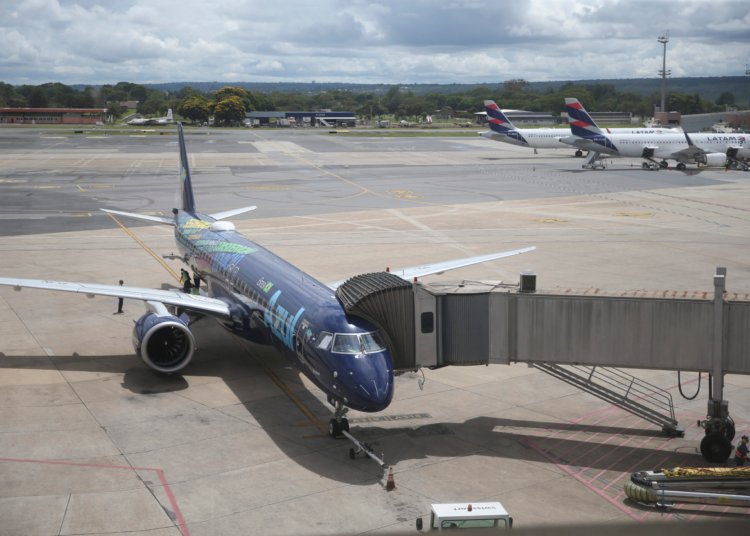 CMN libera crédito emergencial de R$ 1 bilhão para companhias aéreas