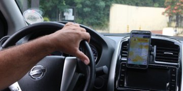 Governo libera R$ 30 bilhões para facilitar compra de veículos por motoristas e taxistas