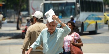 Inca atualiza diretrizes para monitoramento de câncer ocupacional no Brasil