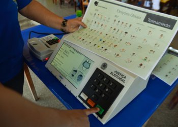 Prazo final para regularizar ou tirar o título de eleitor termina nesta quarta-feira