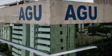 AGU pede ao STF que declare inconstitucional a Lei da Dosimetria