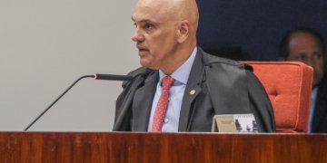 Alexandre de moraes relatará ações contra a lei da dosimetria no STF