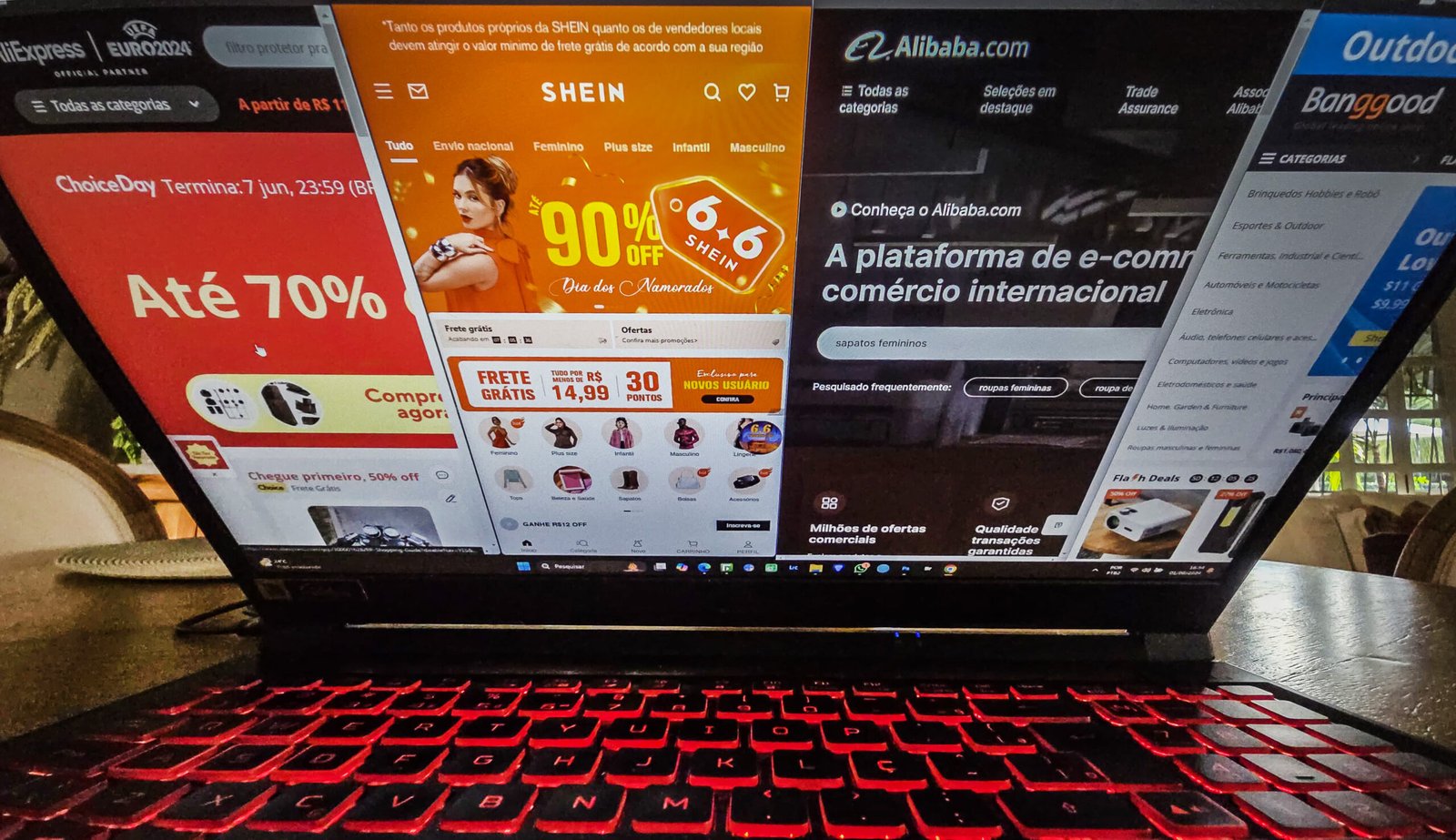 Amobitec defende fim da "taxa das blusinhas" e aponta falha na proteção da indústria