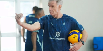 Bernardinho oficializa lista de 30 atletas do Brasil para a Liga das Nações