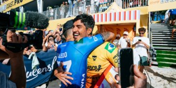 Brasil brilha na estreia da etapa de Raglan pela WSL na Nova Zelândia