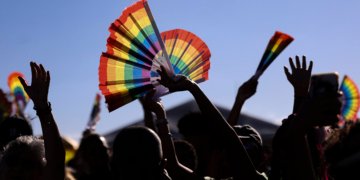 Brasil cria rede nacional para integrar conselhos de direitos LGBTQIA+