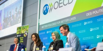 Brasil defende foco em políticas sociais como motor do crescimento econômico na OCDE
