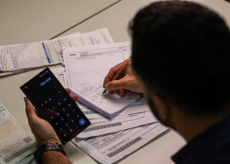 Caixa atinge R$ 820 milhões em renegociações pelo novo Desenrola Brasil