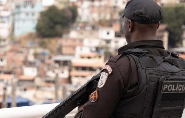 Cinco mortos em operação da PM contra o tráfico no Complexo do Chapadão, no RJ