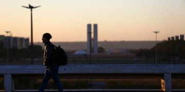 Clima seco e frio predomina no Brasil: confira a previsão para a semana