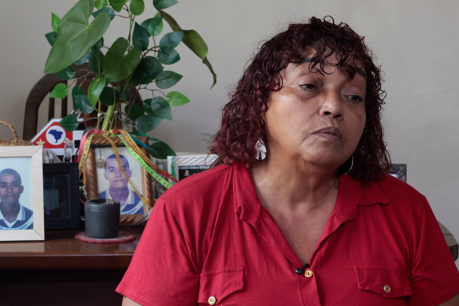 Crimes de Maio: 20 anos de dor e luta por justiça de Débora Maria da Silva