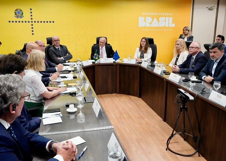 Delegação europeia mantém otimismo com ratificação definitiva do acordo Mercosul-UE