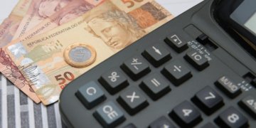 Desigualdade no Brasil: rendimento dos mais ricos é 13,8 vezes superior ao dos pobres