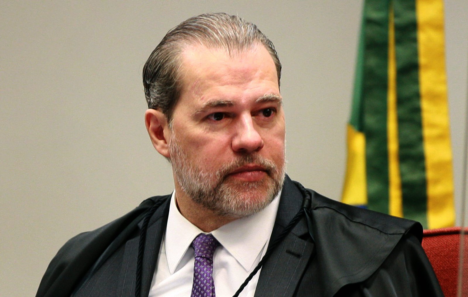 Dias Toffoli é eleito ministro efetivo do TSE após saída de Cármen Lúcia
