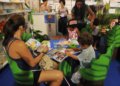 Estudo aponta que mais da metade das famílias brasileiras não lê para crianças