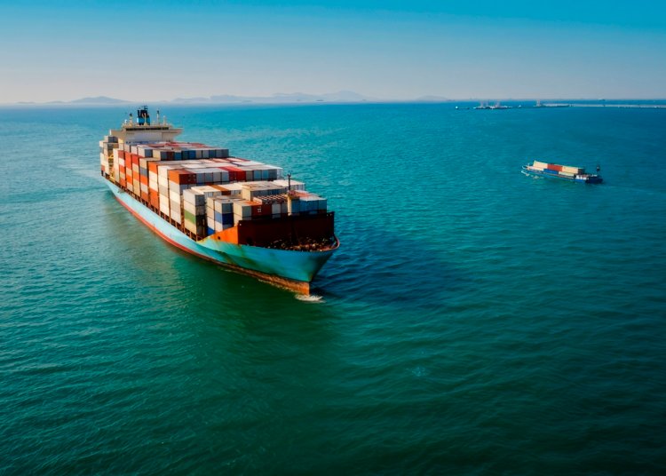 Exportações aos EUA caem 11,3% em abril sob efeito de tarifas; China avança