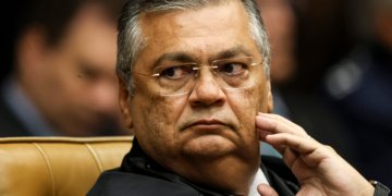 Flávio Dino proíbe novos penduricalhos para magistrados e membros do MP