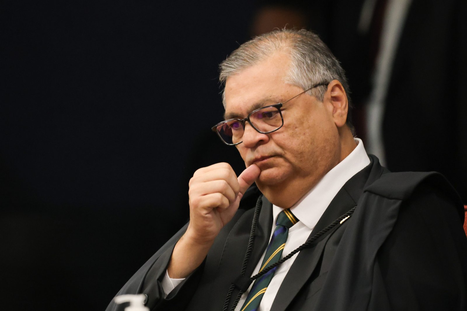 Flávio Dino questiona eficiência de fiscalização do BC e CVM contra fraudes financeiras