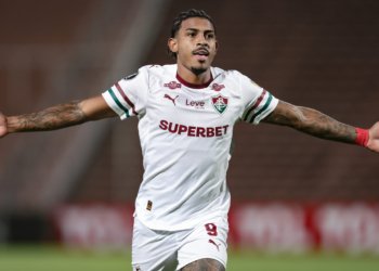 Fluminense busca empate heroico na Argentina e mantém esperança na Libertadores