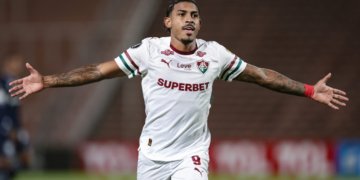 Fluminense busca empate heroico na Argentina e mantém esperança na Libertadores