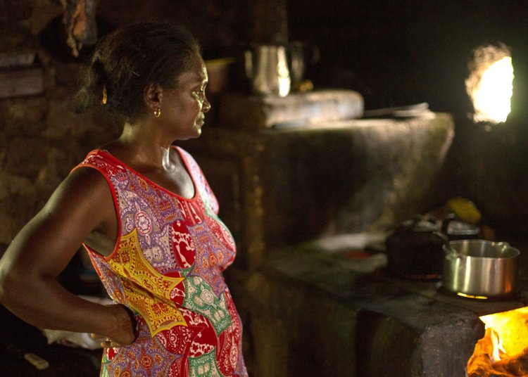 Fome atinge mais lares chefiados por mulheres negras no Norte e Nordeste