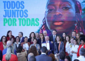 Governo endurece regras contra violência digital e amplia proteção às mulheres