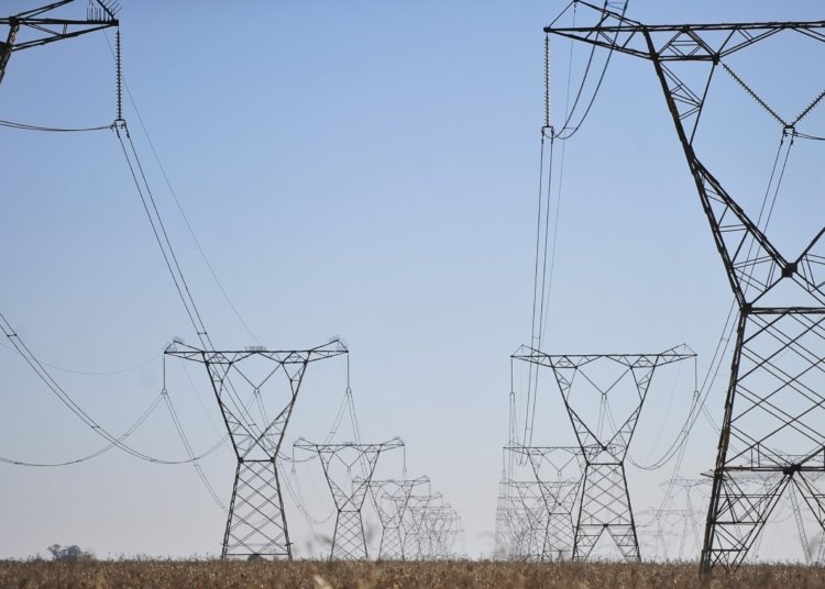 Governo federal amplia Luz para Todos com foco na Amazônia Legal