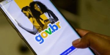 Governo Federal atinge marca histórica de meio bilhão de acessos via conta GOV.BR