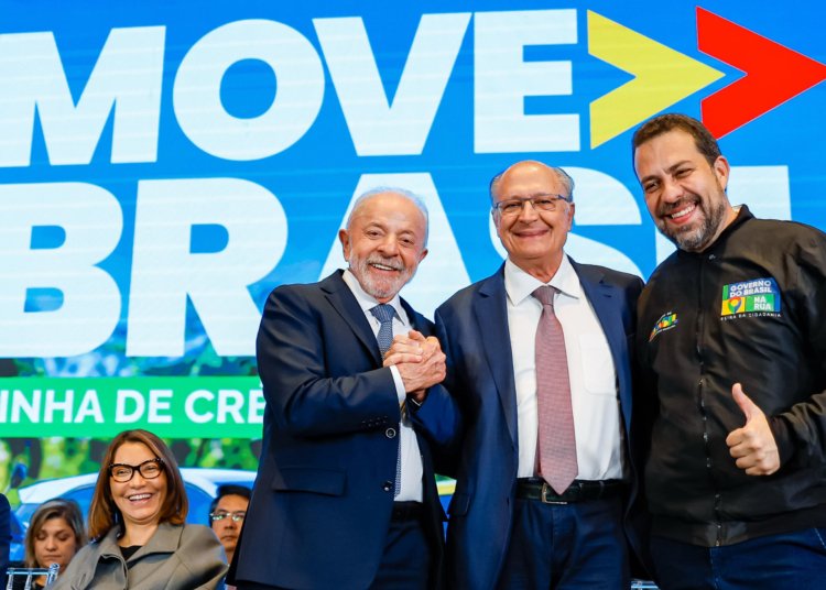 Governo lança programa de R$ 30 bilhões para financiar carros a motoristas de aplicativo