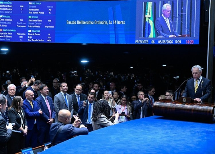 Hermes klann assume cadeira no Senado Federal por Santa Catarina